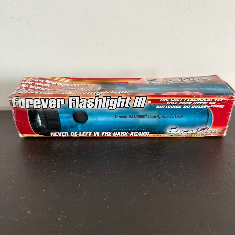 NEW Vintage Excalibur Electronics Forever Flashlight III No Battery Shake Blue
